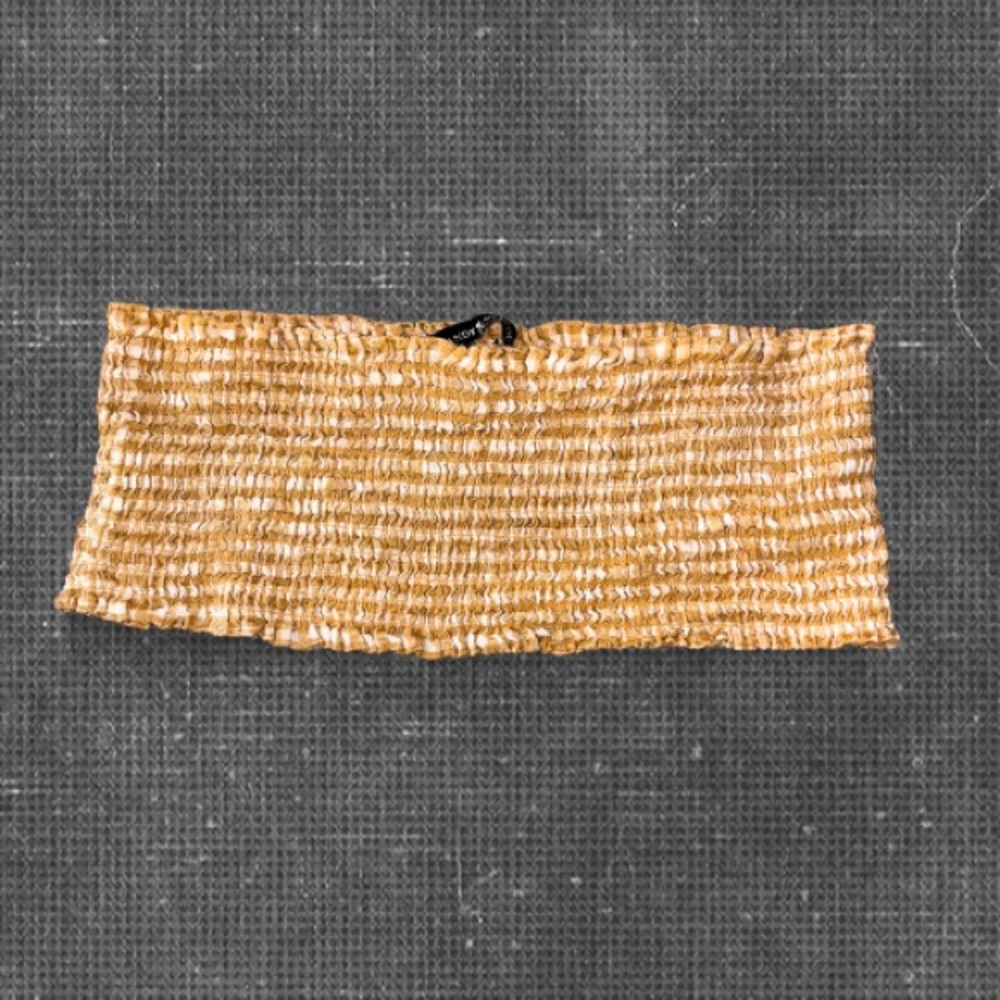 Brandy Melville Smocked Tube Top – One Size